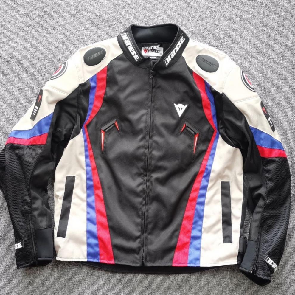 R9T Racing Suit – Men’s & Women’s Four-Season Motorcycle Suit