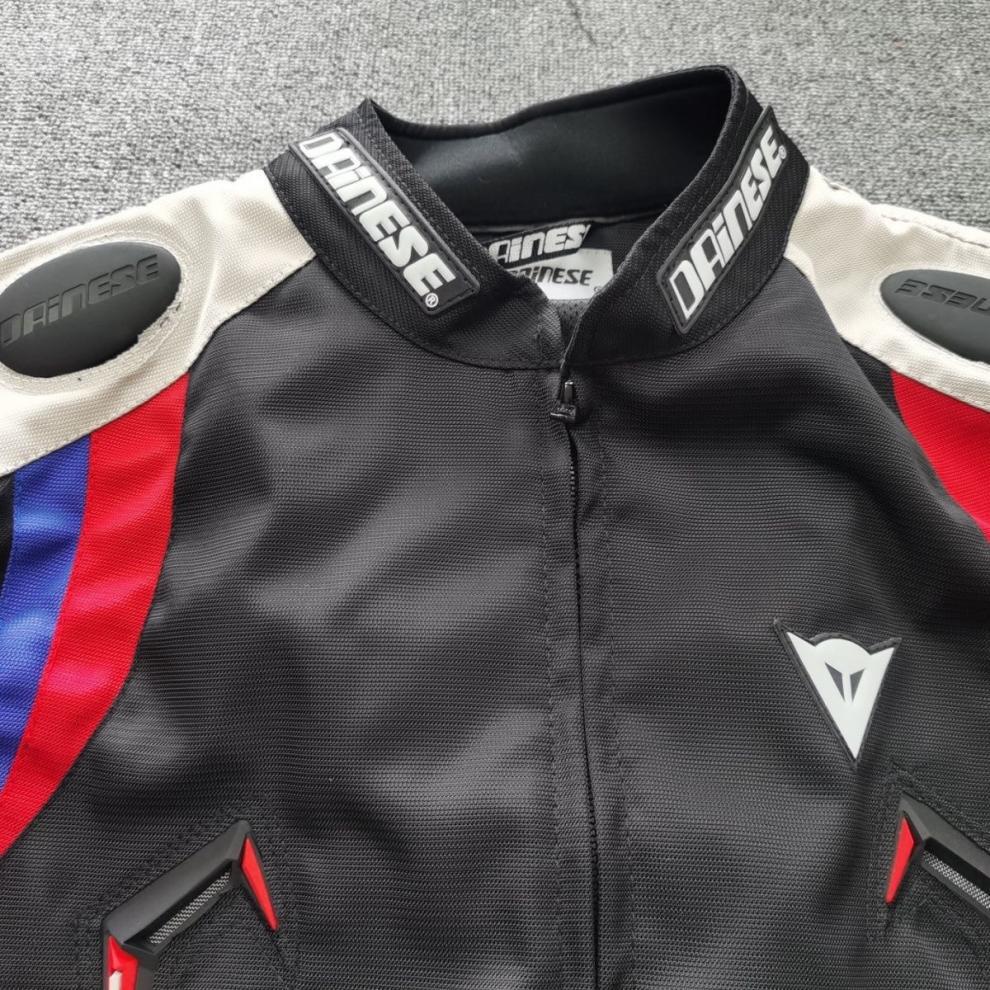 R9T Racing Suit – Men’s & Women’s Four-Season Motorcycle Suit