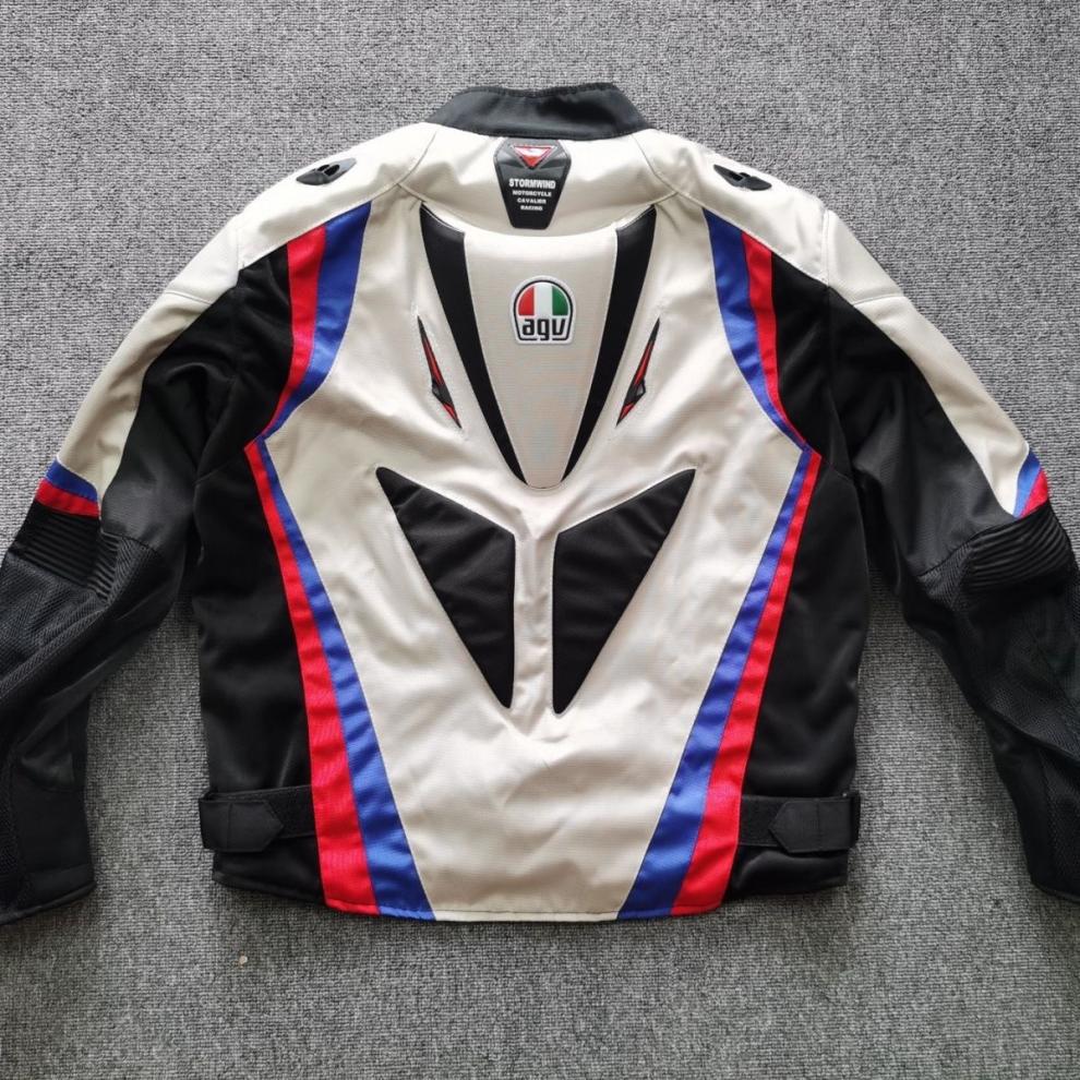 R9T Racing Suit – Men’s & Women’s Four-Season Motorcycle Suit
