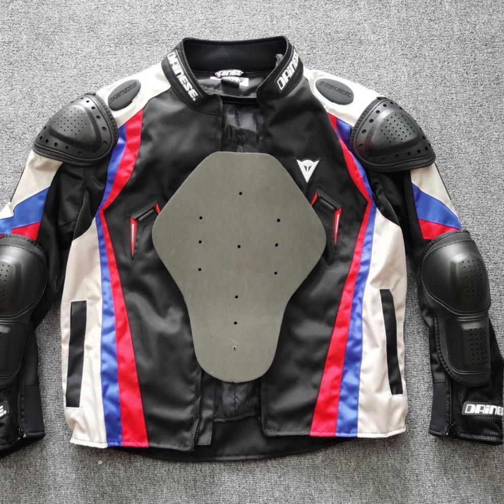 R9T Racing Suit – Men’s & Women’s Four-Season Motorcycle Suit